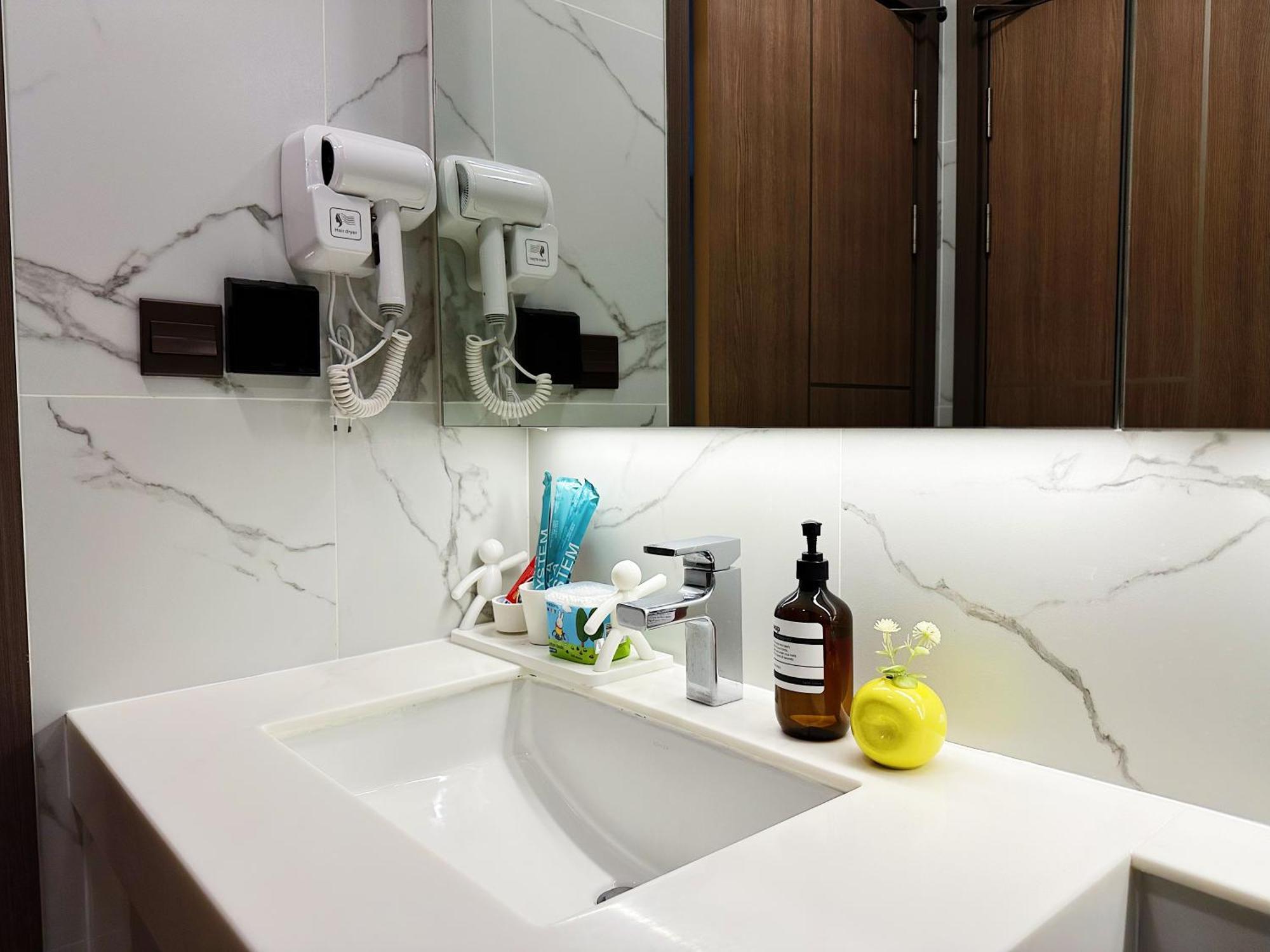 New & Cozy 2 Bedroom @ The Astra Sky River شيانغ ماي المظهر الخارجي الصورة